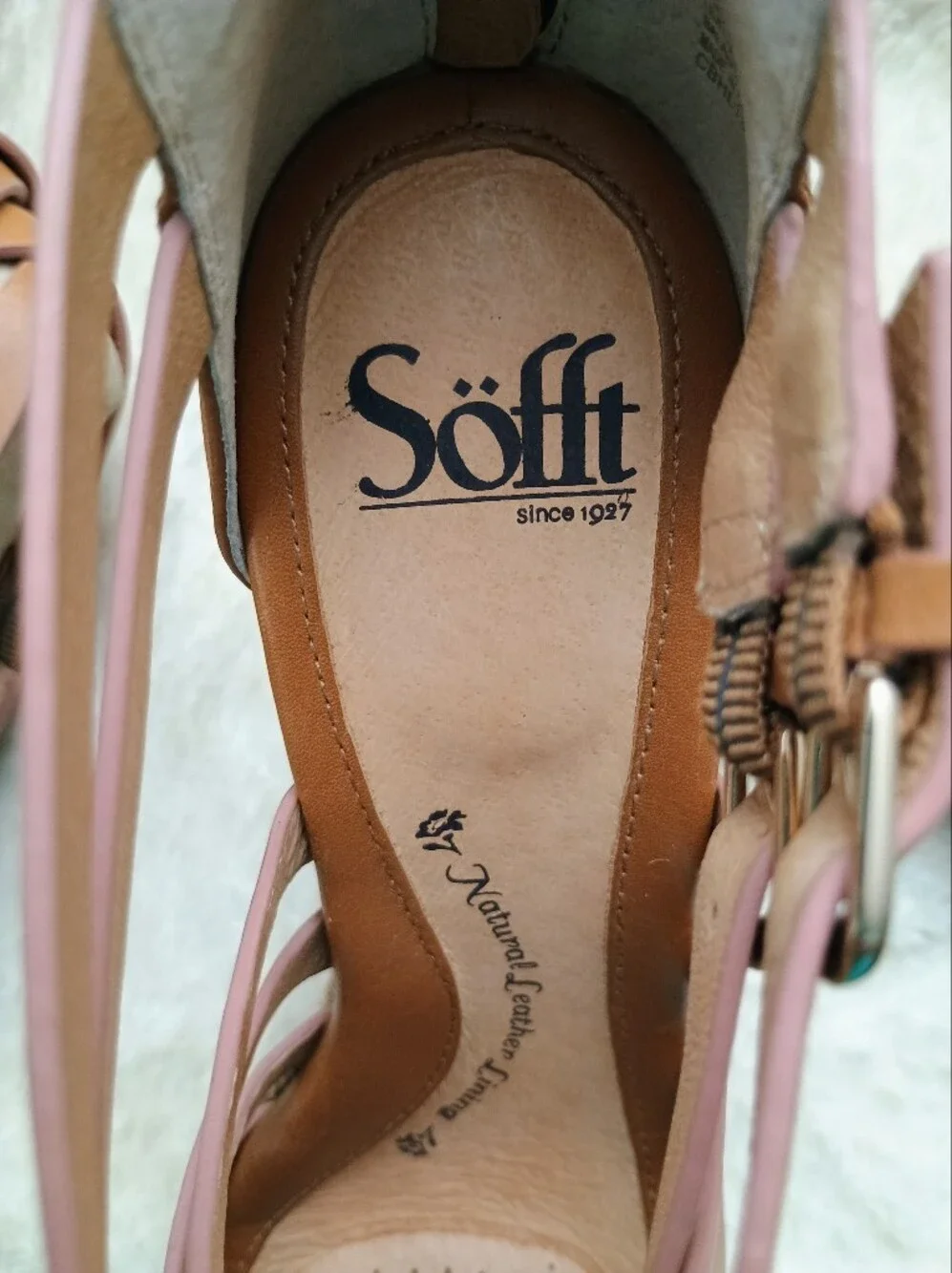 Söfft Women's Size 8M Brown Leather Strappy Espadrille Wedge Sandals